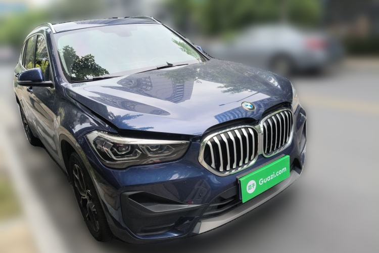 Used BMW X1 2020 sDrive25Li Leading Model Front Right 45 Deg