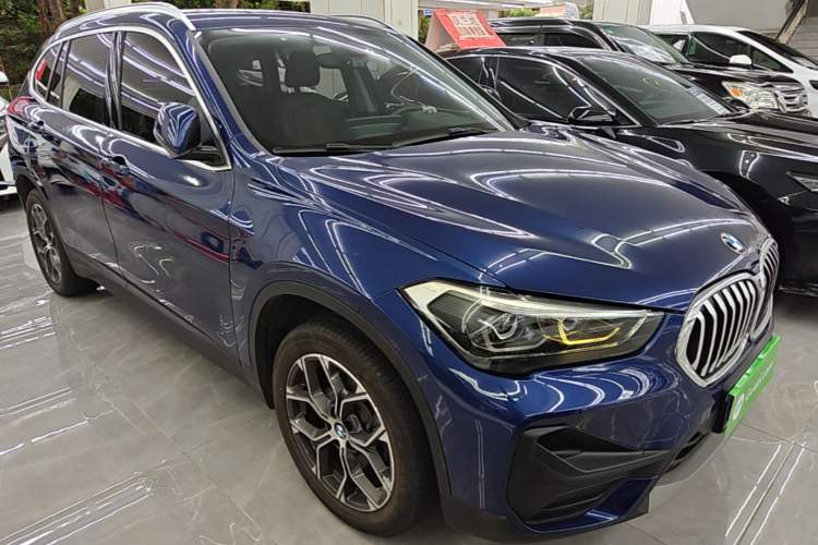 Used BMW X1 2020 sDrive25Li Leading Model Front Right 45 Deg