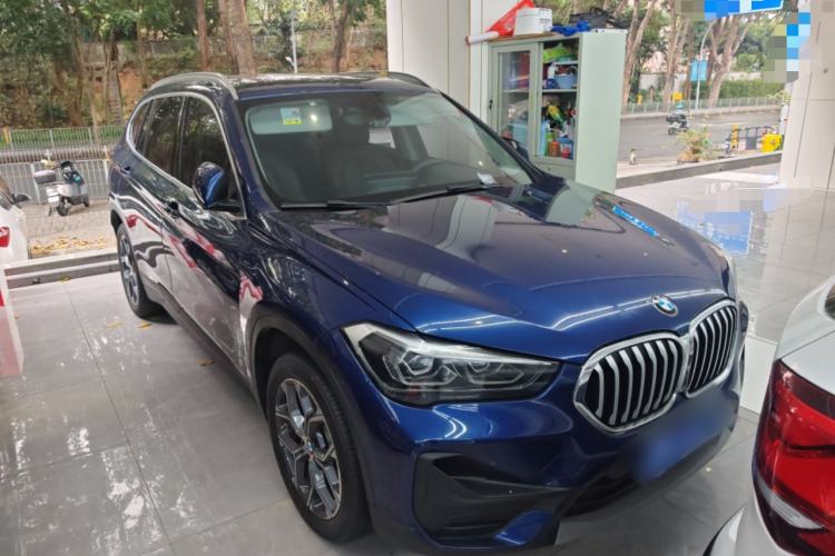 Used BMW X1 2020 sDrive25Li Leading Model Front Right 45 Deg