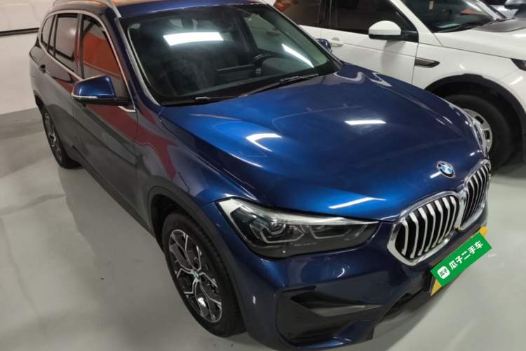 Used BMW X1 2020 sDrive25Li Leading Model Front Right 45 Deg