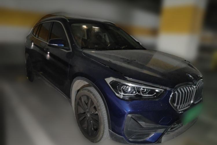 Used BMW X1 2020 sDrive20Li Fashion Model Front Right 45 Deg