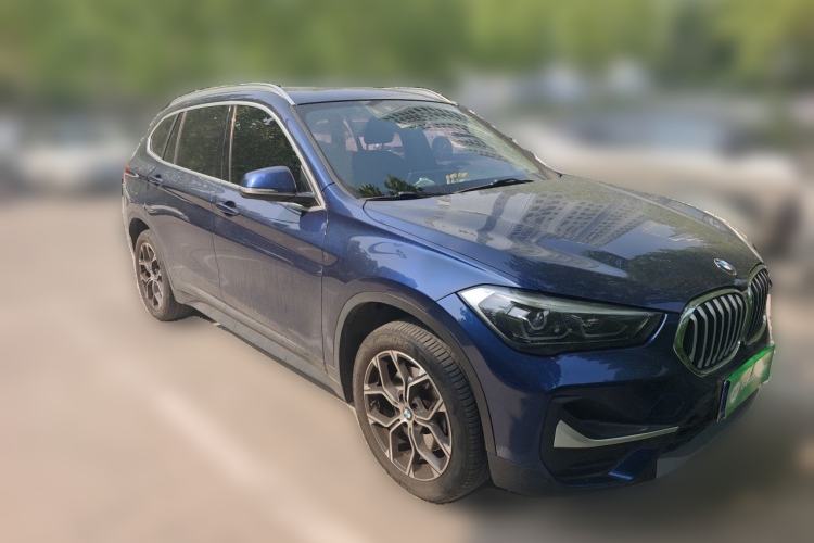Used BMW X1 2020 sDrive25Li Leading Model Front Right 45 Deg