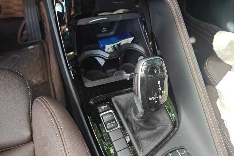 Used BMW X1 2020 sDrive20Li Premium Edition Gear Lever