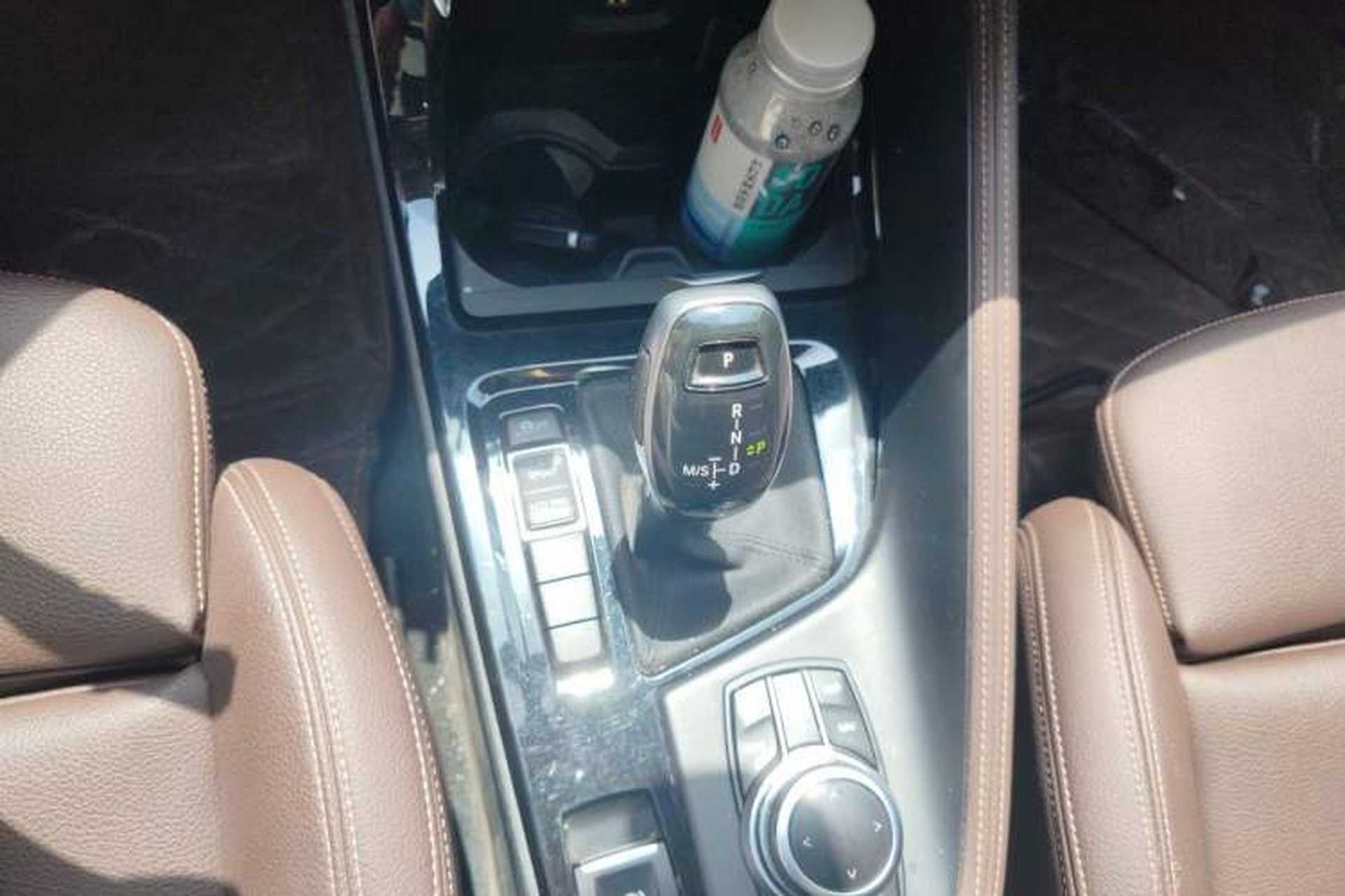 Used BMW X1 2020 sDrive20Li Premium Edition Gear Lever