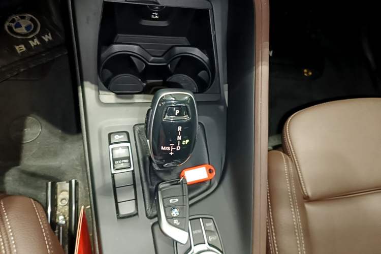 Used BMW X1 2020 sDrive25Li Leading Model Gear Lever