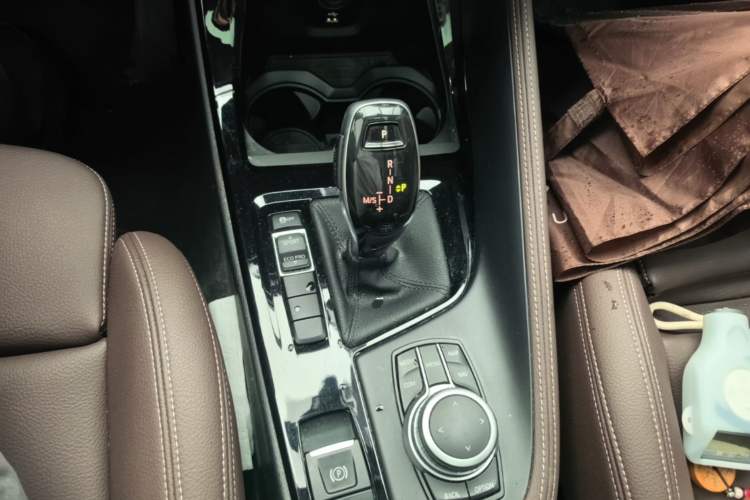 Used BMW X1 2020 sDrive20Li Premium Edition Gear Lever