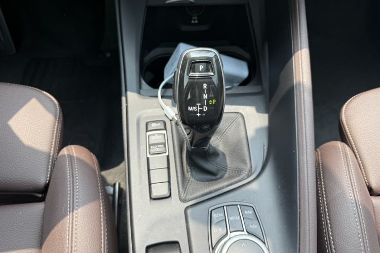 Used BMW X1 2020 sDrive25Li Leading Model Gear Lever