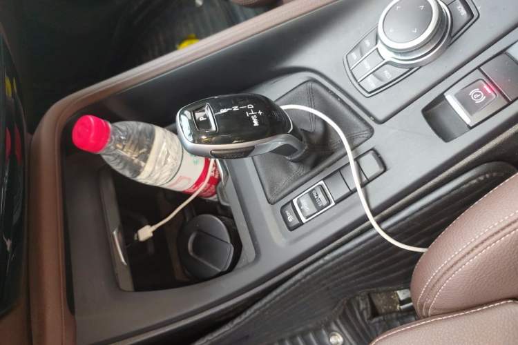 Used BMW X1 2020 sDrive25Li Leading Model Gear Lever