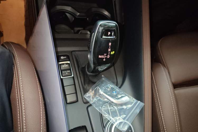 Used BMW X1 2020 sDrive25Li Leading Model Gear Lever