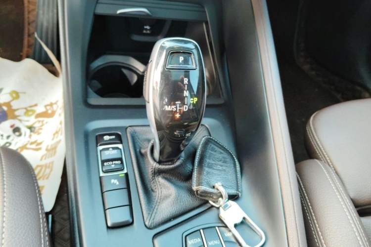 Used BMW X1 2020 sDrive25Li Leading Model Gear Lever