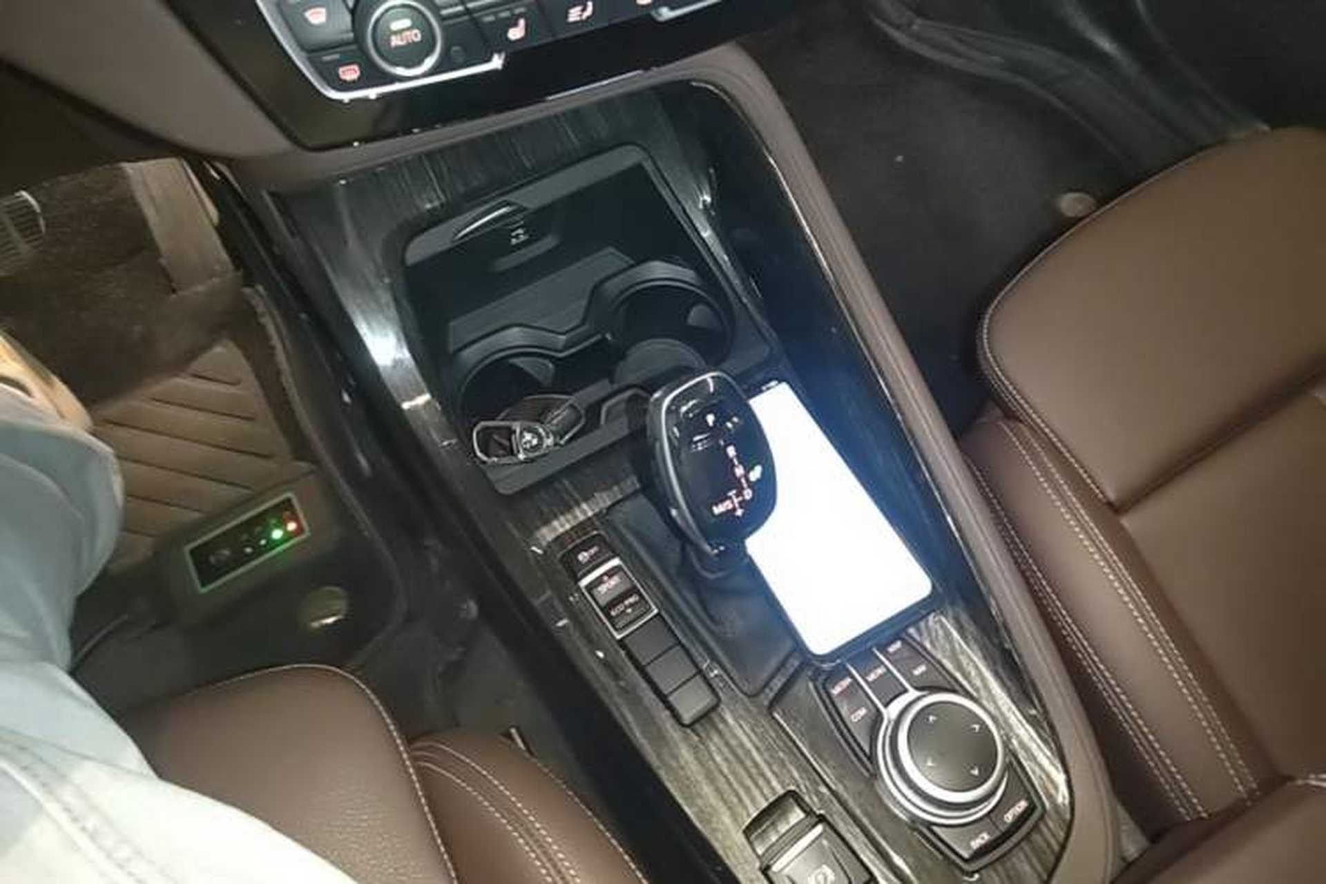 Used BMW X1 2020 sDrive25Li Leading Model Gear Lever