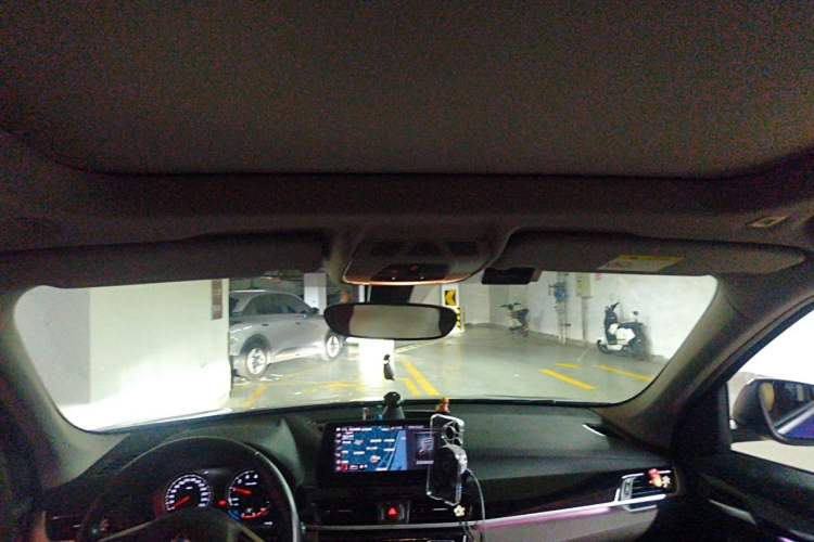 Used BMW X1 2020 sDrive25Li Leading Model Headliner
