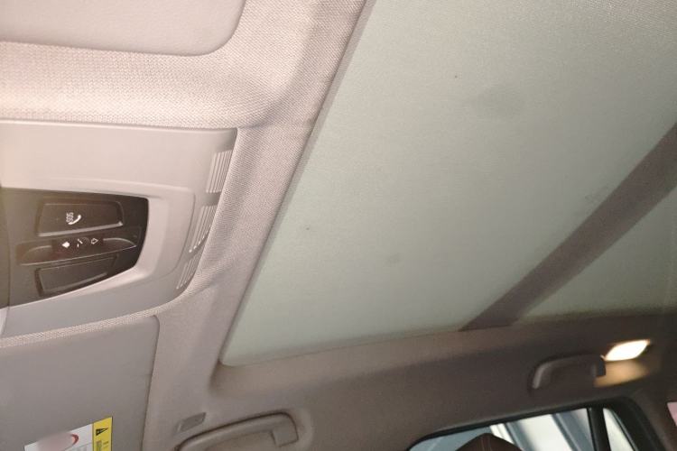 Used BMW X1 2020 xDrive25Li Luxury Edition Headliner