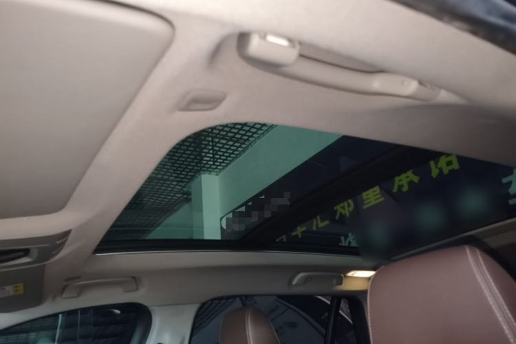 Used BMW X1 2020 xDrive25Li Luxury Edition Headliner