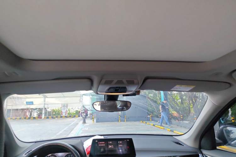 Used BMW X1 2020 sDrive20Li Premium Edition Headliner