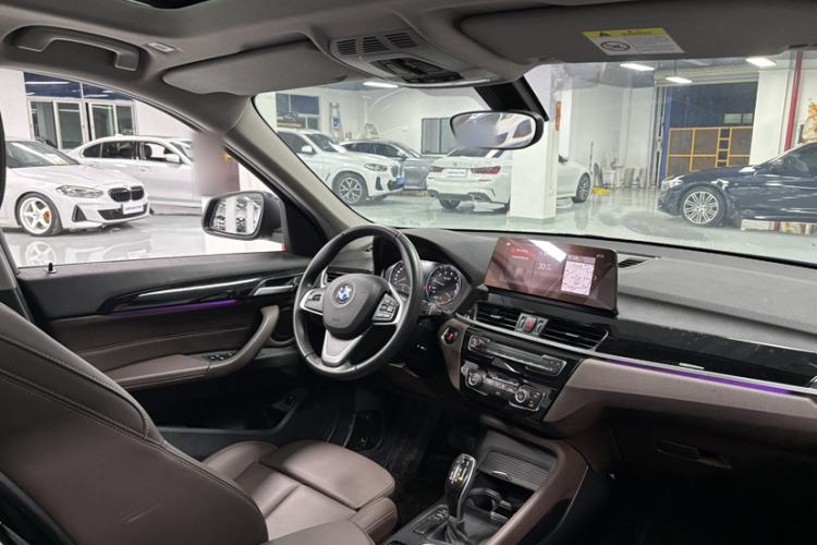 Used BMW X1 2020 sDrive25Li Leading Model Interior 1