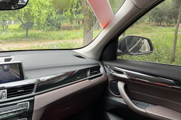 Used BMW X1 2020 sDrive20Li Fashion Model Interior 11