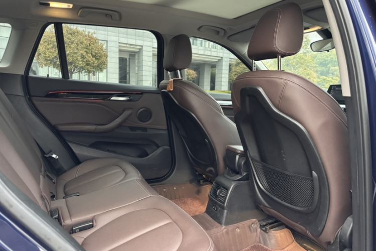 Used BMW X1 2020 sDrive20Li Premium Edition Interior 2