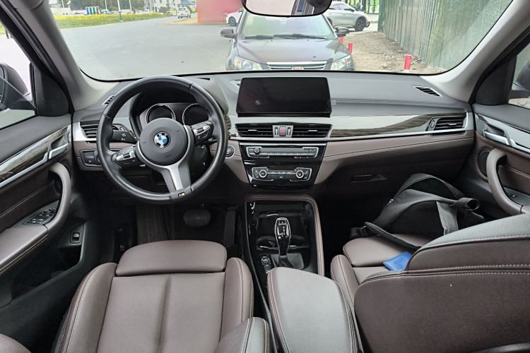 Used BMW X1 2020 xDrive25Li Luxury Edition Interior 2