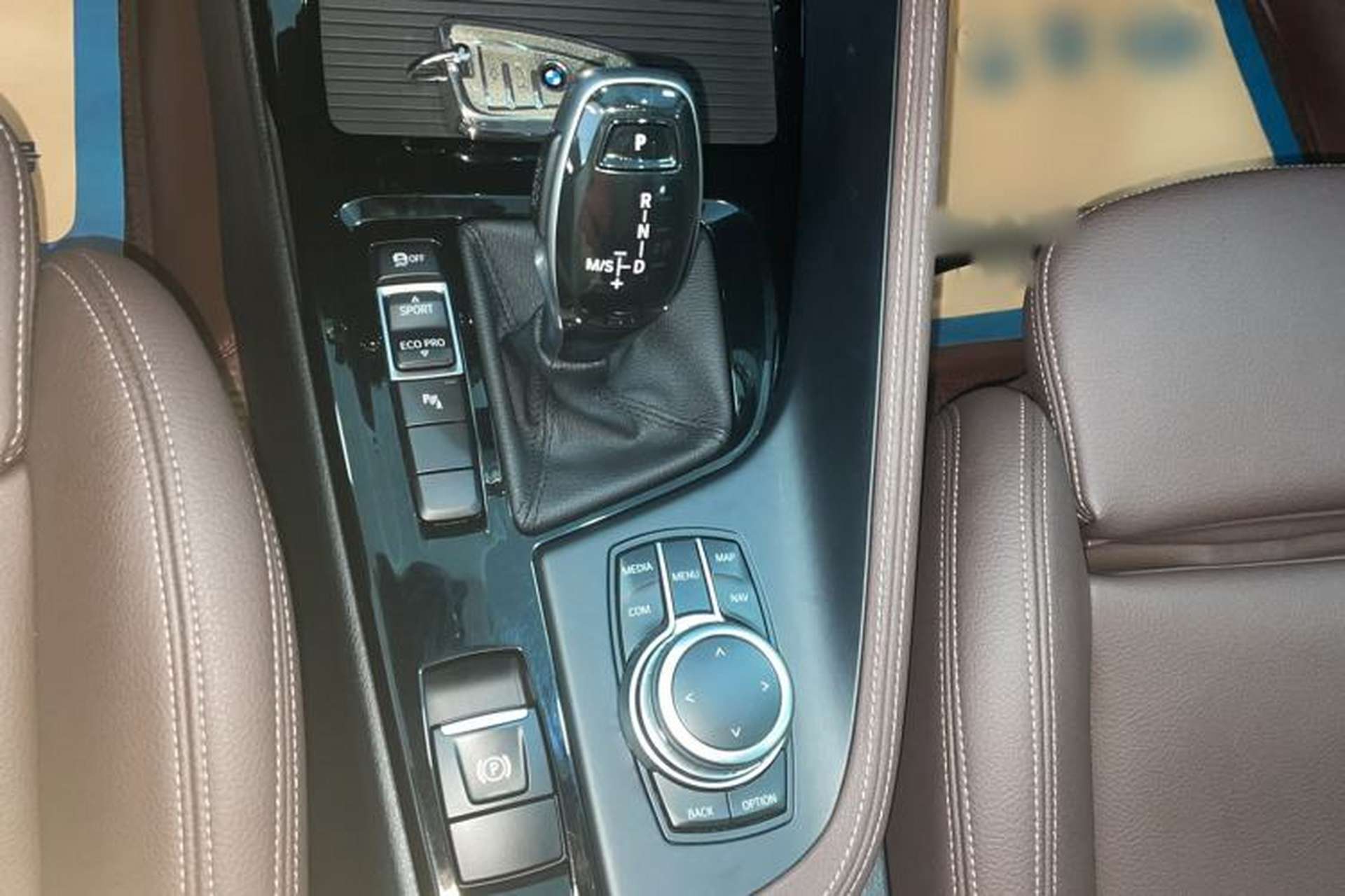 Used BMW X1 2020 sDrive20Li Premium Edition Interior 4