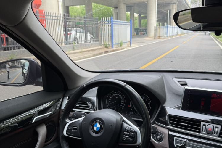 Used BMW X1 2020 sDrive20Li Fashion Model Interior 5