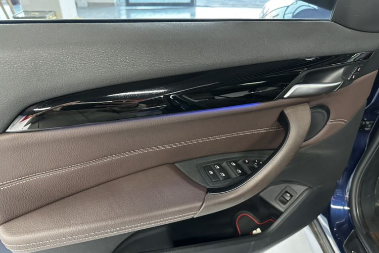 Used BMW X1 2020 sDrive25Li Leading Model Interior 5