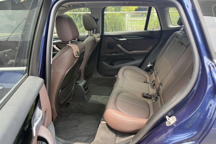 Used BMW X1 2020 sDrive25Li Leading Model Interior 5