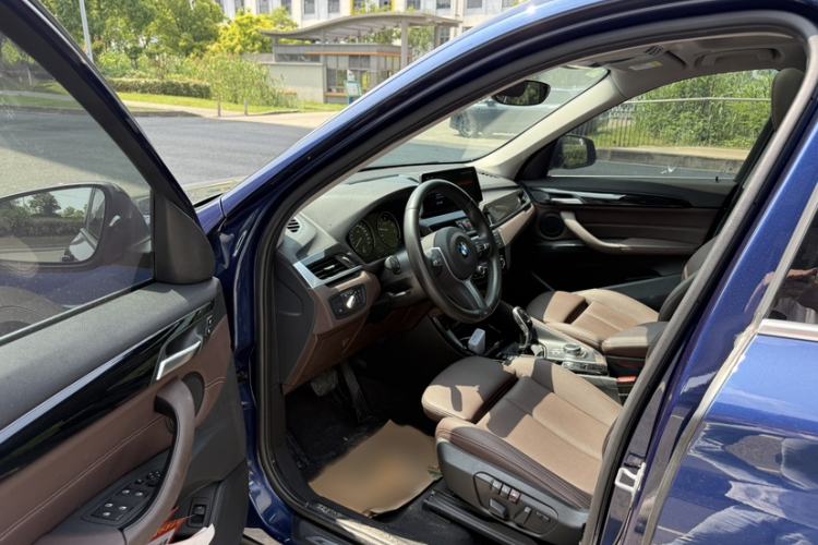 Used BMW X1 2020 sDrive20Li Premium Edition Interior 7