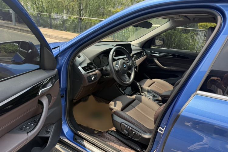 Used BMW X1 2020 sDrive20Li Premium Edition Interior 8