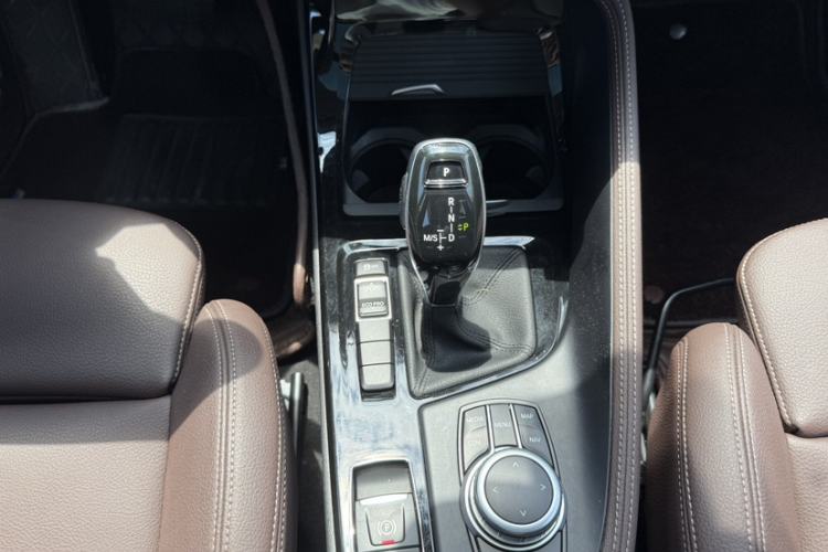 Used BMW X1 2020 sDrive20Li Premium Edition Interior 8