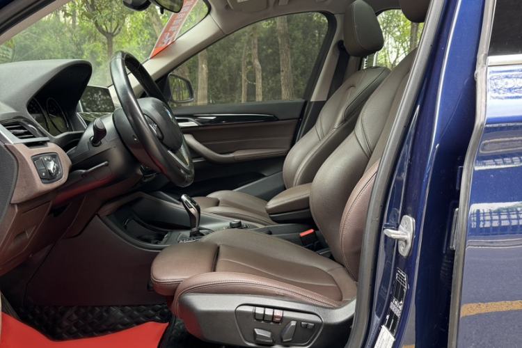Used BMW X1 2020 sDrive20Li Fashion Model Interior 9