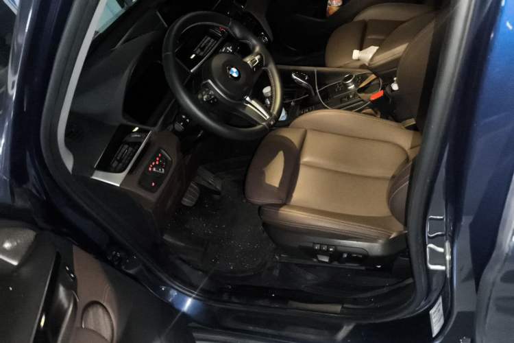 Used BMW X1 2020 sDrive25Li Leading Model Left Front Seat