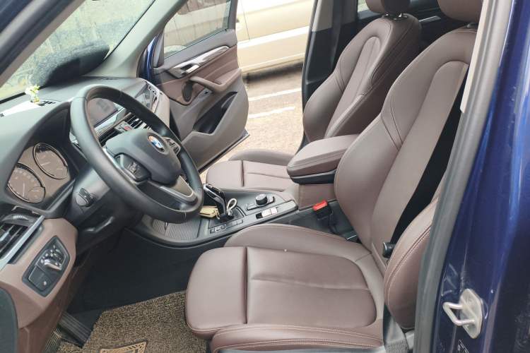 Used BMW X1 2020 sDrive20Li Fashion Model Left Front Seat