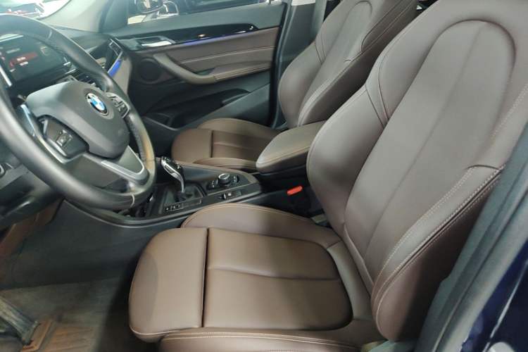Used BMW X1 2020 sDrive20Li Fashion Model Left Front Seat