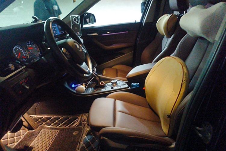 Used BMW X1 2020 sDrive25Li Leading Model Left Front Seat
