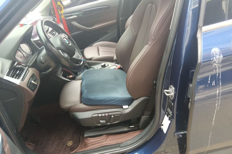 Used BMW X1 2020 sDrive20Li Fashion Model Left Front Seat