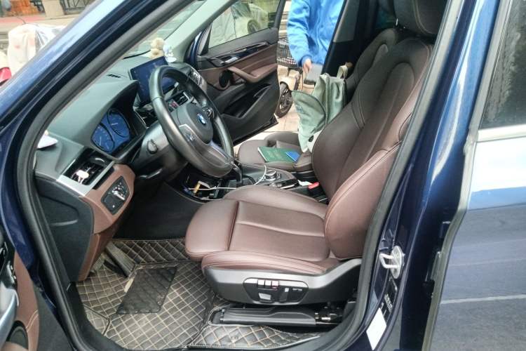 Used BMW X1 2020 sDrive20Li Fashion Model Left Front Seat