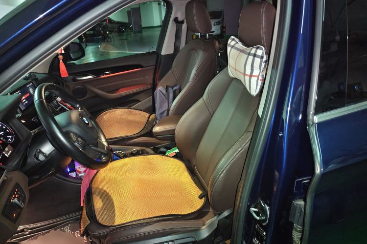 Used BMW X1 2020 sDrive20Li Fashion Model Left Front Seat