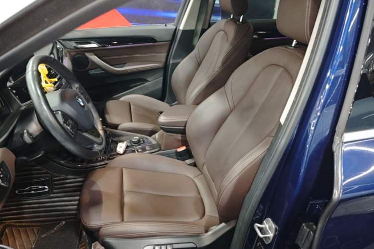 Used BMW X1 2020 sDrive20Li Fashion Model Left Front Seat