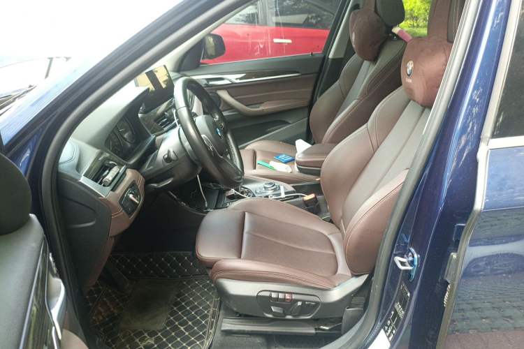 Used BMW X1 2020 xDrive25Li Luxury Edition Left Front Seat