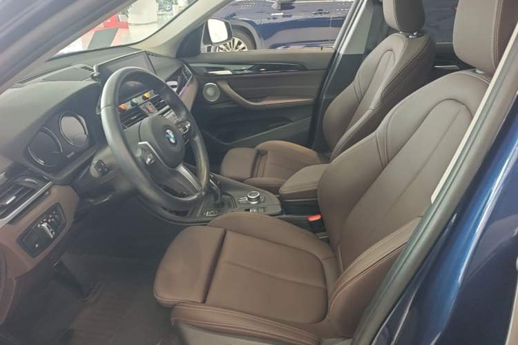 Used BMW X1 2020 sDrive25Li Leading Model Left Front Seat