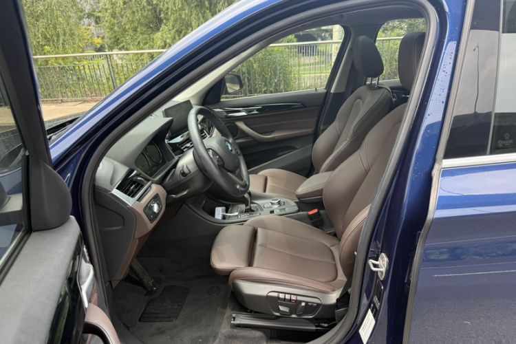 Used BMW X1 2020 sDrive25Li Leading Model Left Front Seat