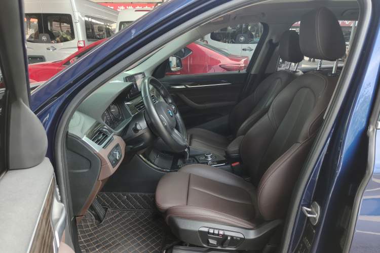 Used BMW X1 2020 xDrive25Li Luxury Edition Left Front Seat