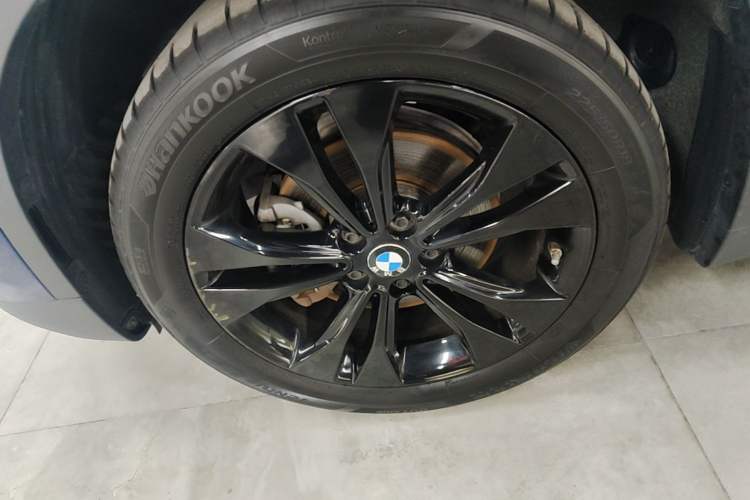 Used BMW X1 2020 sDrive20Li Fashion Model Left Front Wheel Hub