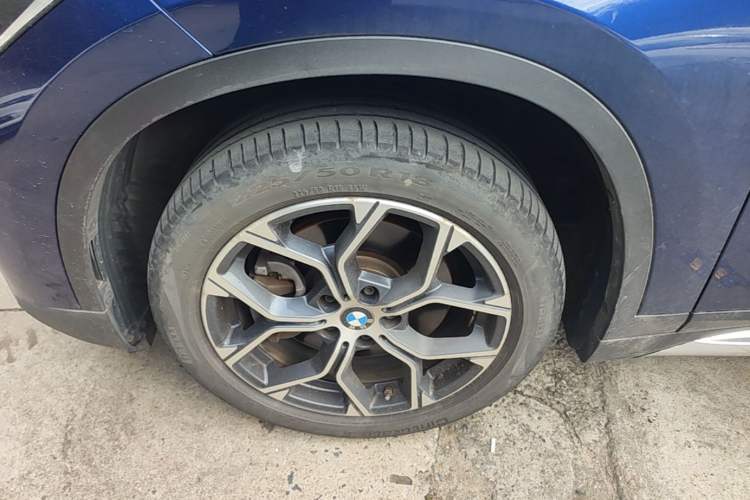 Used BMW X1 2020 sDrive25Li Leading Model Left Front Wheel Hub