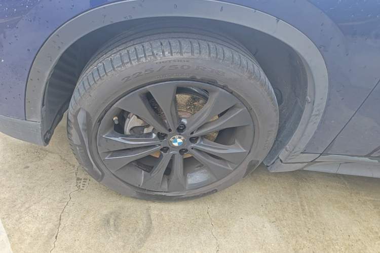 Used BMW X1 2020 sDrive20Li Fashion Model Left Front Wheel Hub