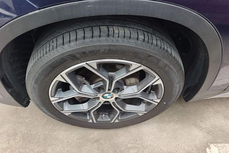 Used BMW X1 2020 sDrive20Li Premium Edition Left Front Wheel Hub