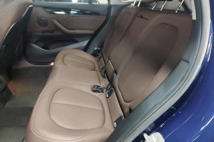 Used BMW X1 2020 sDrive20Li Fashion Model Left Rear Seat