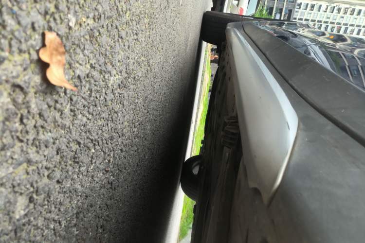 Used BMW X1 2020 sDrive20Li Premium Edition Left Side Sill