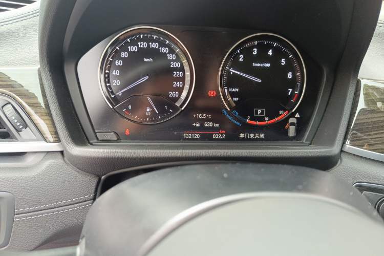 Used BMW X1 2020 xDrive25Li Luxury Edition Odometer Close Up